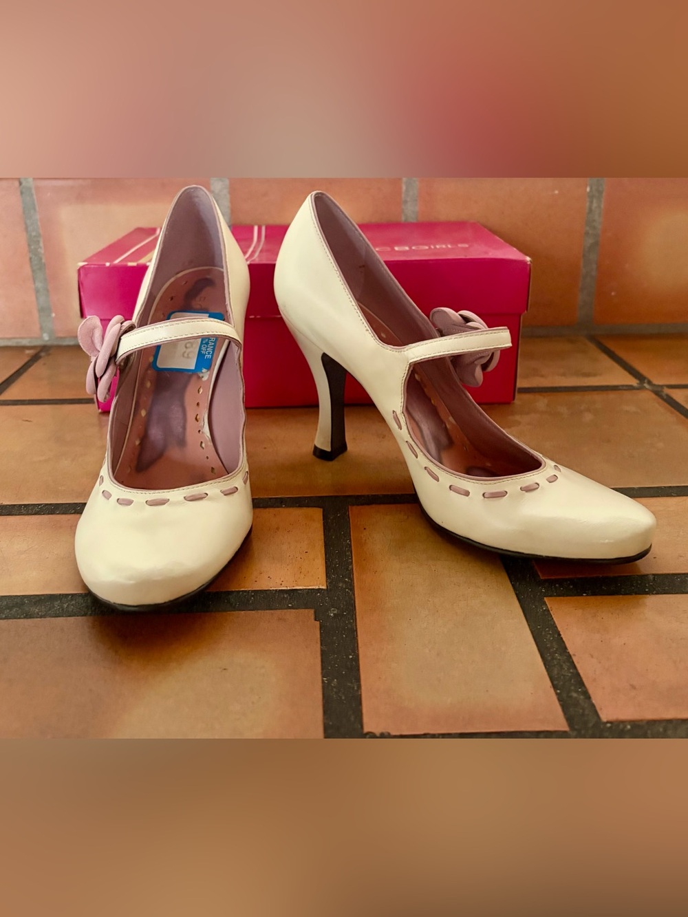 Vintage BCBGirls Cream Mary Jane Heels with Pink Flower Accent - Picture 1 of 5
